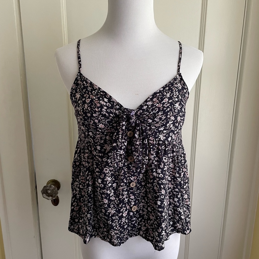 Floral spaghetti strap blouse 💜